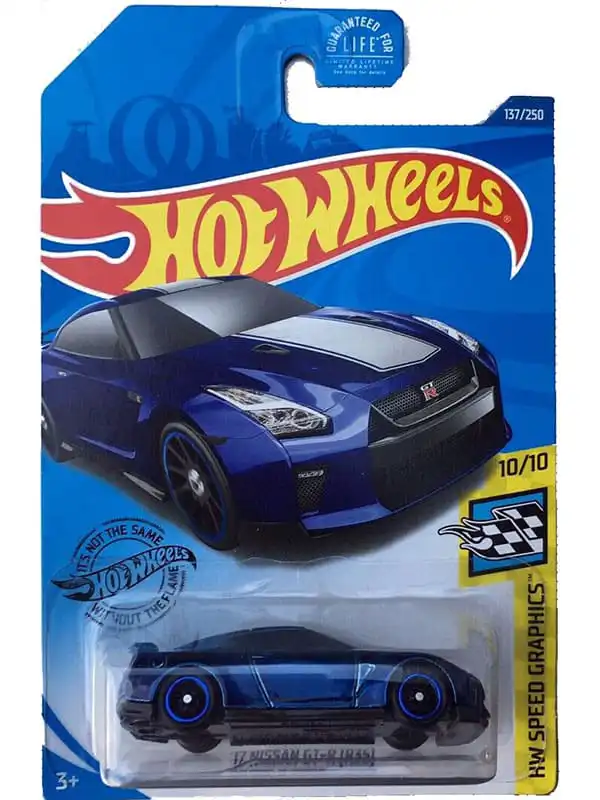 17 Nissan GT-R (R35)