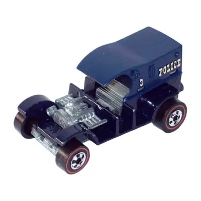 <span class='esconder'>1974 </span>Paddy Wagon