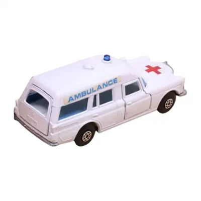 <span class='esconder'>1967 </span>Mercedes Benz Ambulance