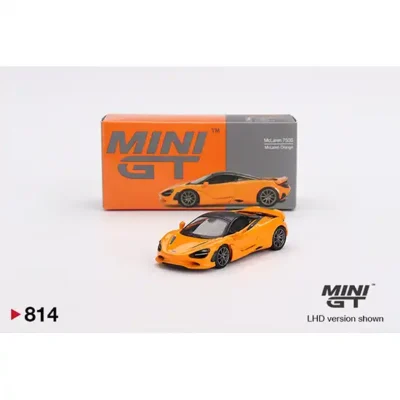 <span class='esconder'>2025 </span>McLaren 750S