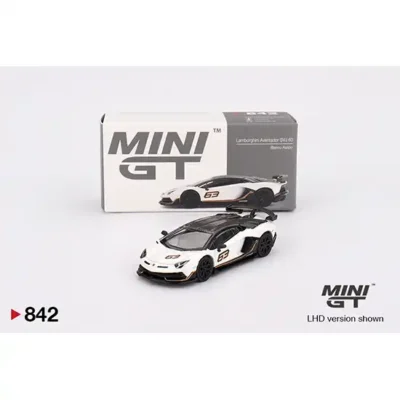 <span class='esconder'>2025 </span>Lamborghini Aventador SVJ 63