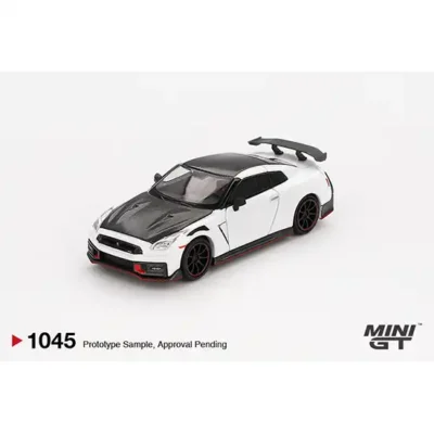 <span class='esconder'>2025 </span>Nissan GT-R